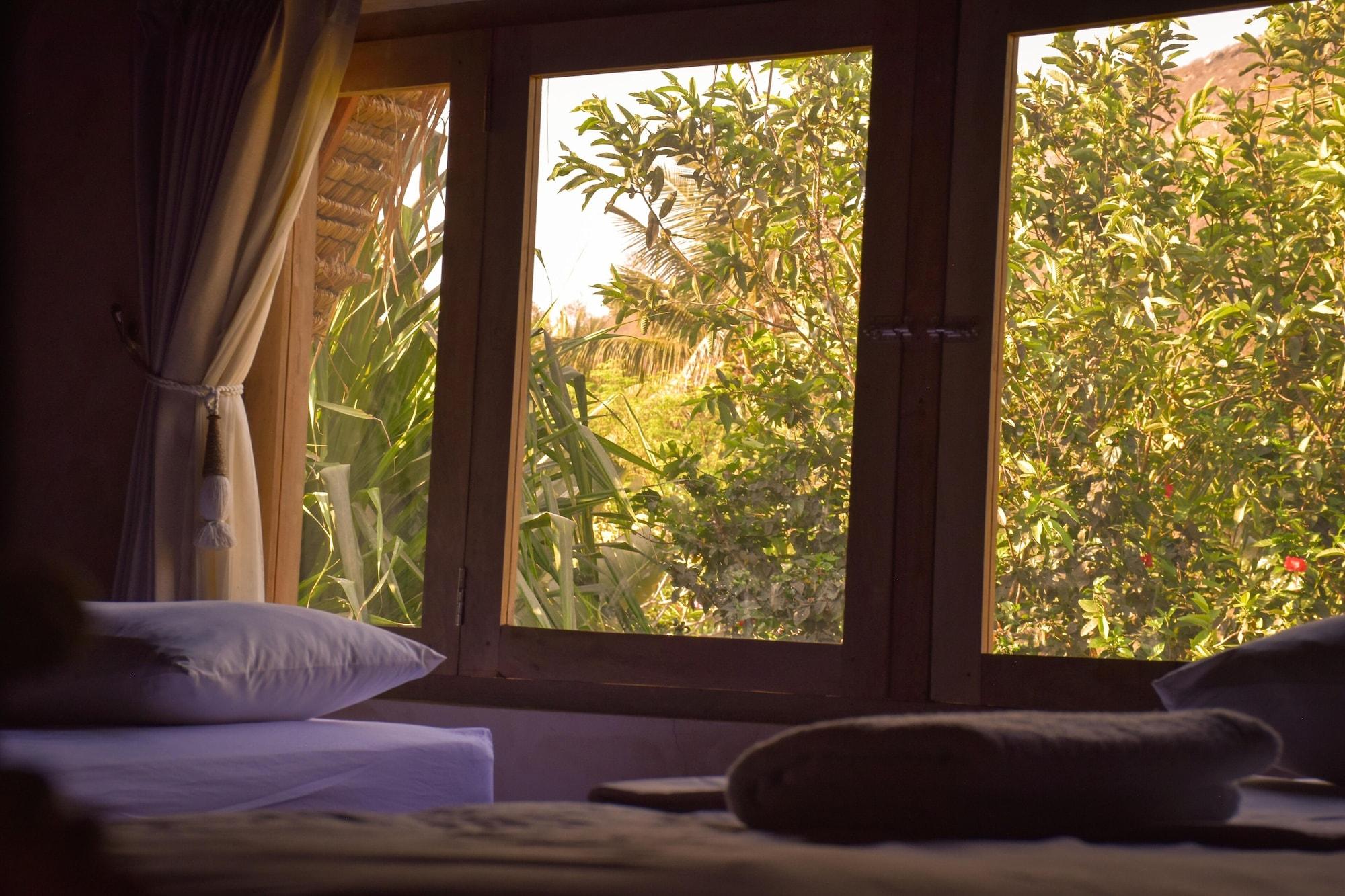 Owa Lodge Areguling Kuta  Екстер'єр фото