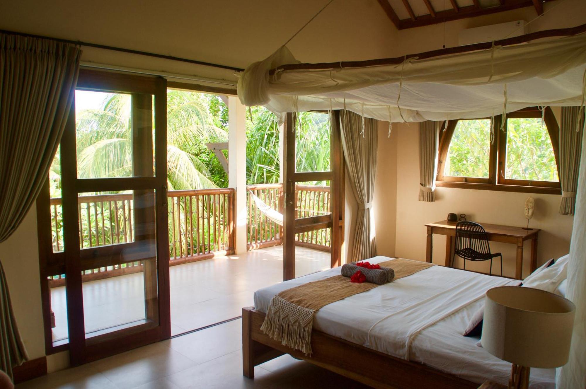 Owa Lodge Areguling Kuta  Екстер'єр фото
