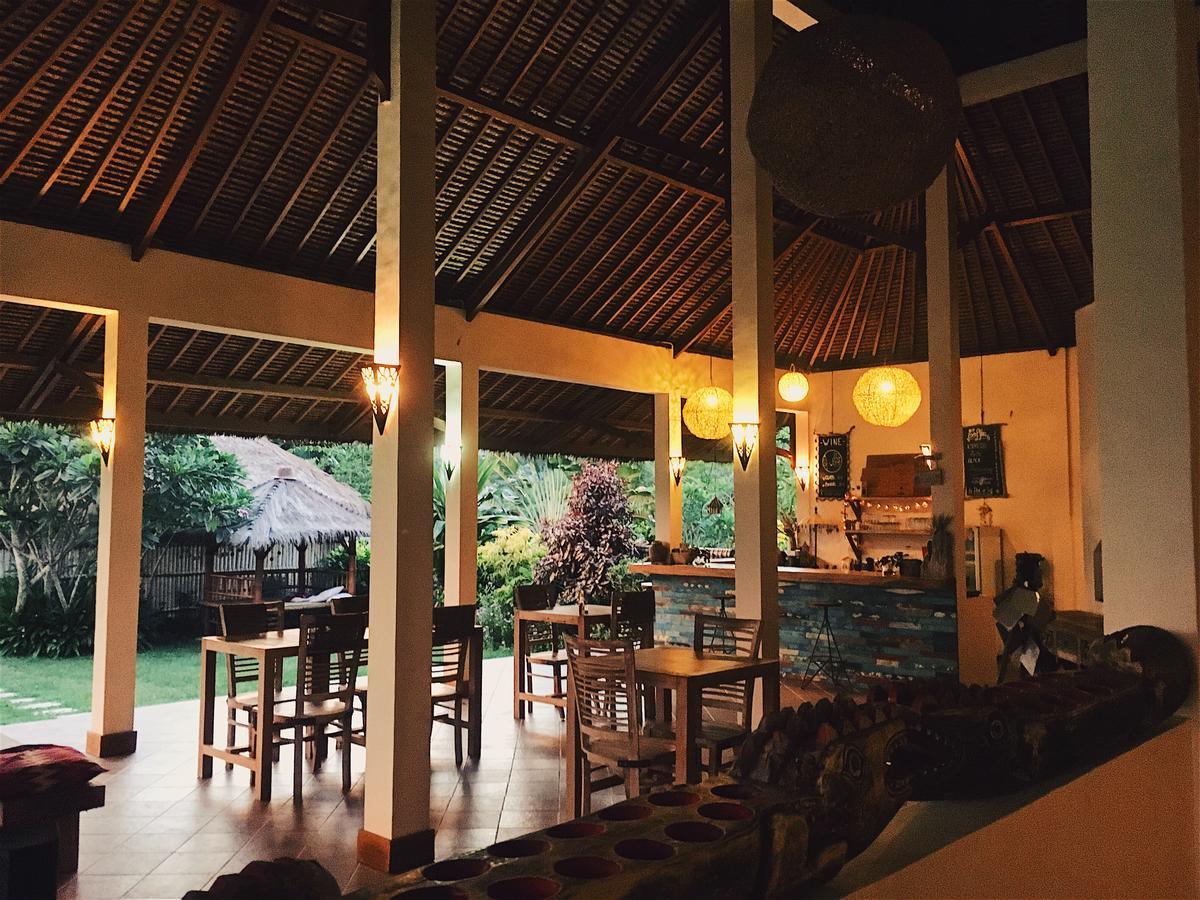 Owa Lodge Areguling Kuta  Екстер'єр фото